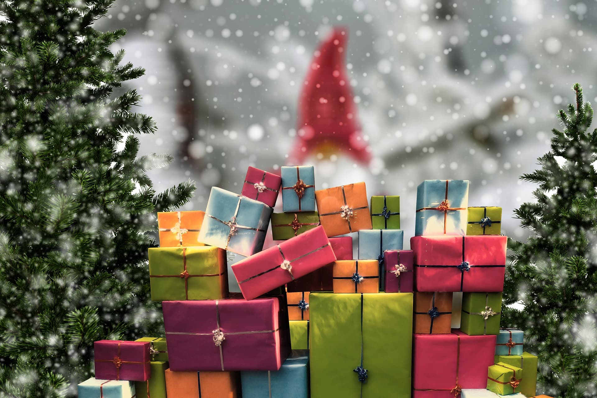 Samstagsmarkt im TRÖSCH: Weihnachtsgeschenke für den guten Zweck